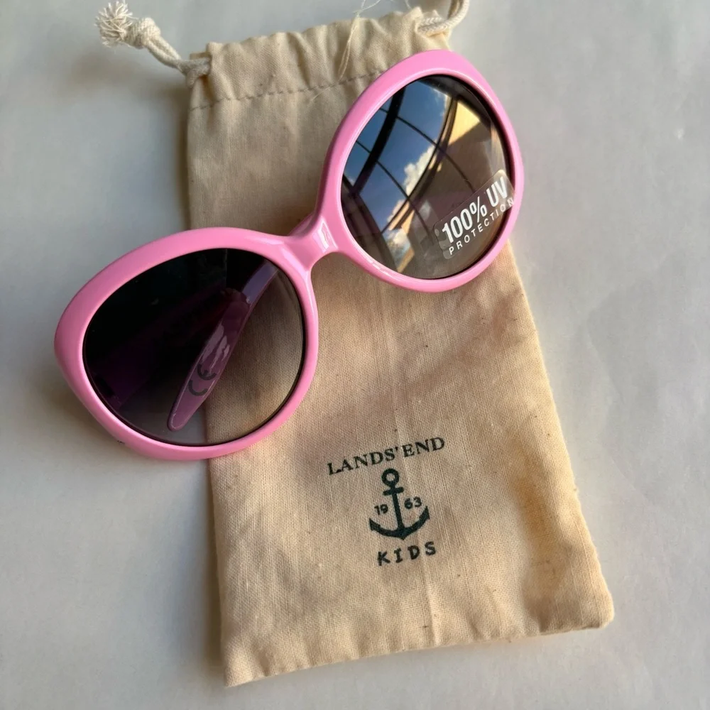 NEW Land’s End toddler girls pink sunglasses 100% UV protection round plastic